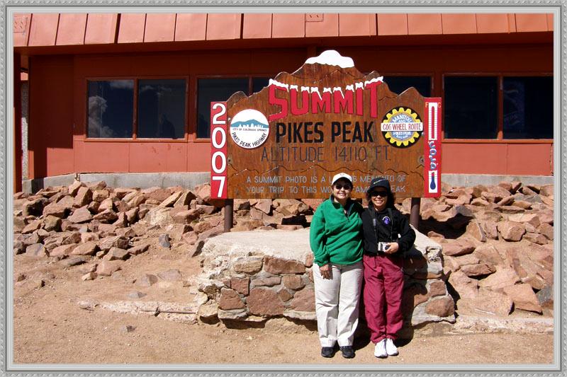 Pike’s Peak sisters